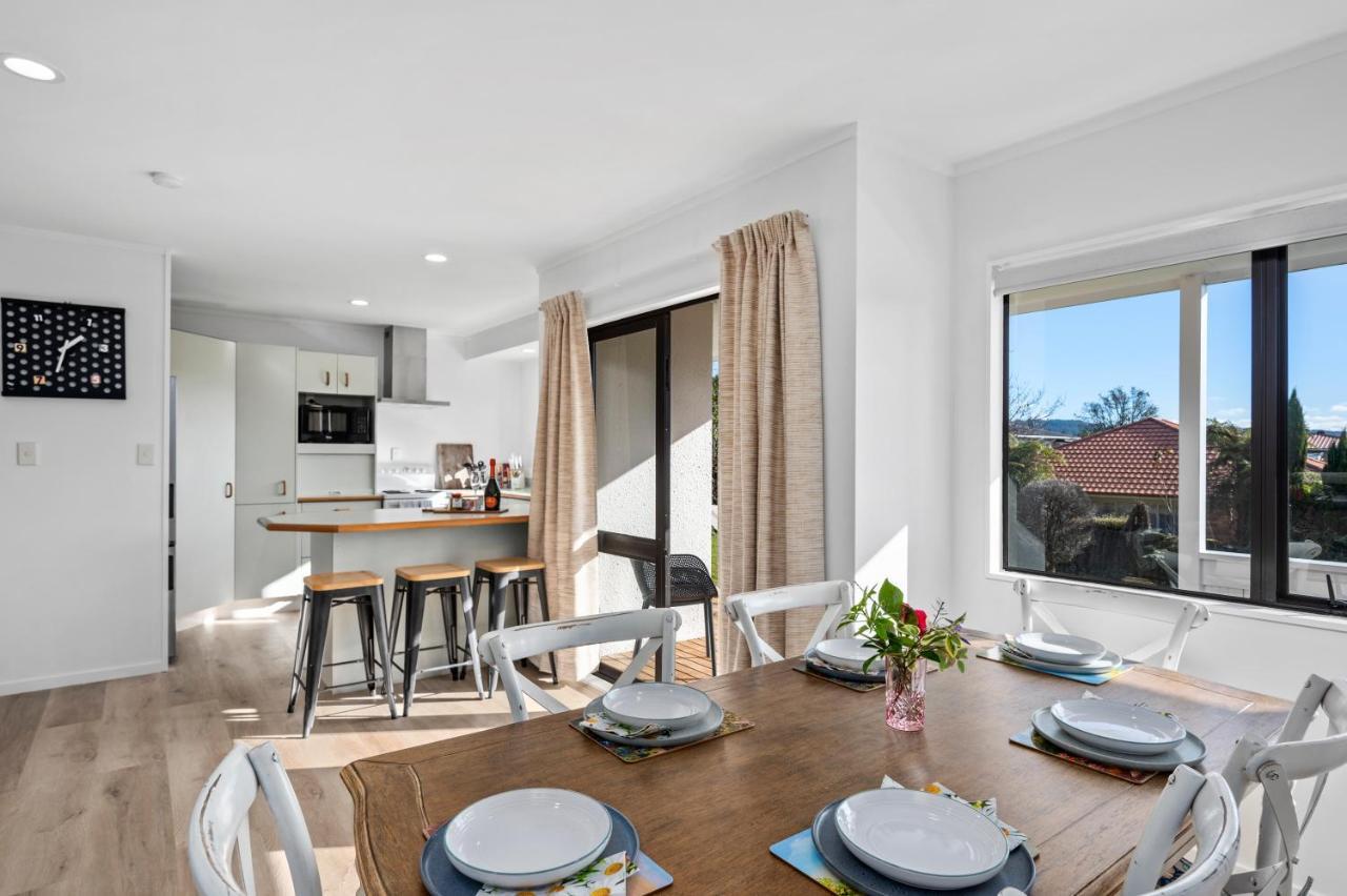 Family Perfect, Winter Getaway, Secure Yard, Parking, Mountain Bikes, Arcade Villa Rotorua Luaran gambar